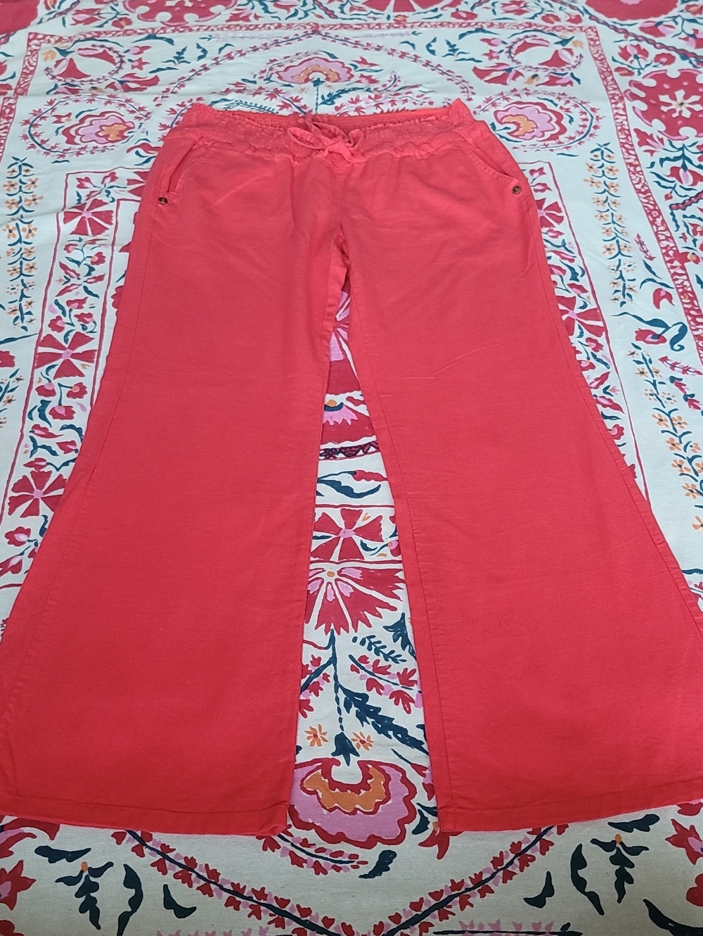 NWOT Women’s Wide-Leg Smocked Drawstring Waist Pants in Bright Coral